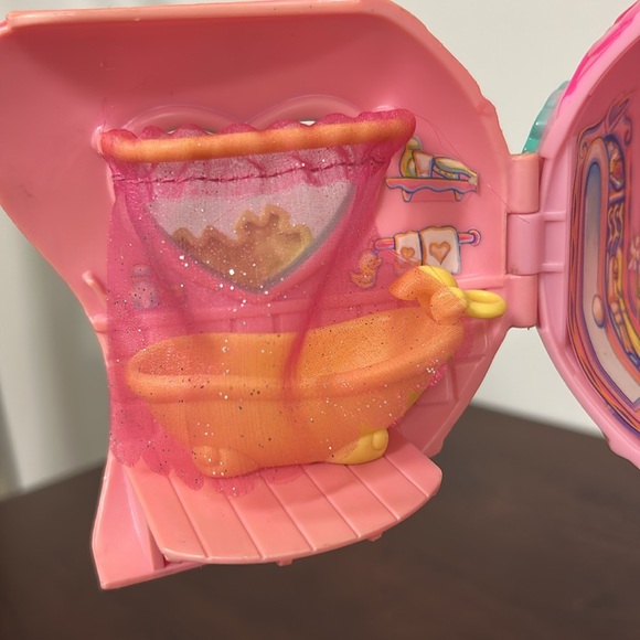 My Little Pony Ponyville House - Picture 4 of 9